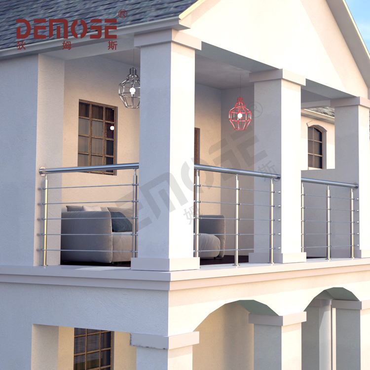 高層陽(yáng)臺(tái)護(hù)欄用什么材料好？各種材料及其優(yōu)缺點(diǎn)分析