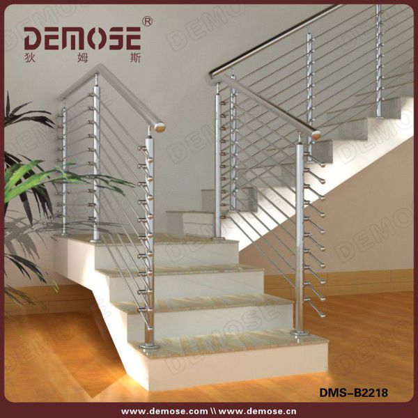 6 不銹鋼樓梯欄桿