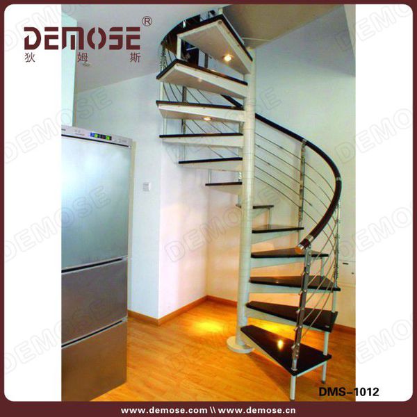 小空間旋轉樓梯價格