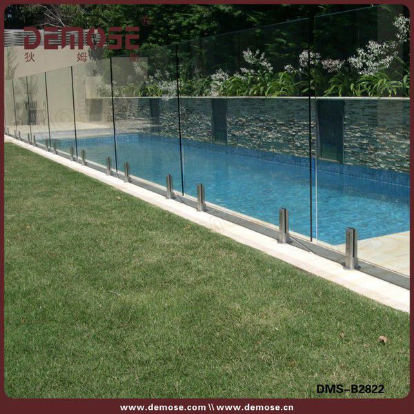 3 槽管玻璃欄桿