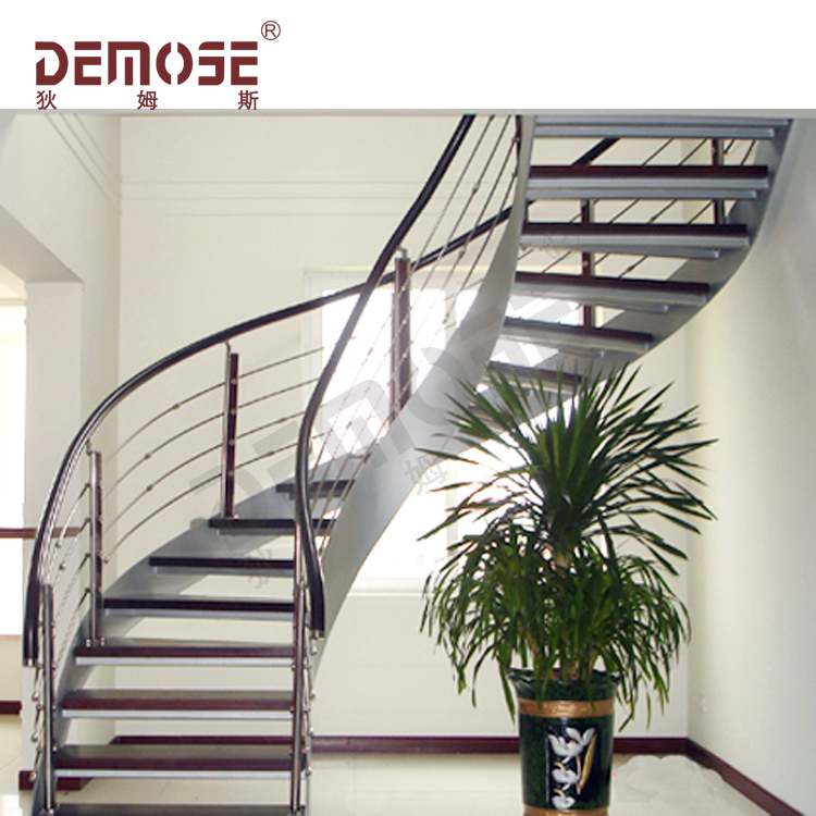 家里樓梯扶手用哪種好？怎么選擇？