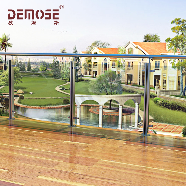 別墅玻璃欄桿圖片 別墅玻璃欄桿圖片