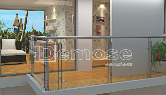 不銹鋼玻璃欄桿圖片