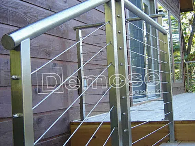 不銹鋼拉絲欄桿 不銹鋼拉絲欄桿